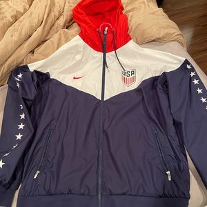 NIKE USA WINDBREAKER